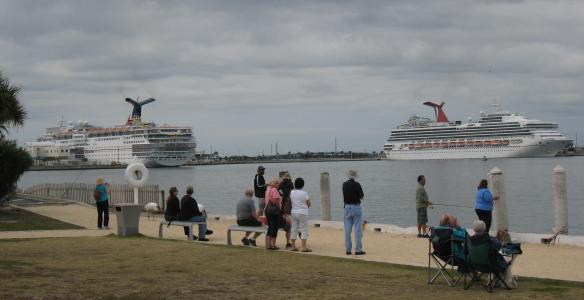 cruiseships