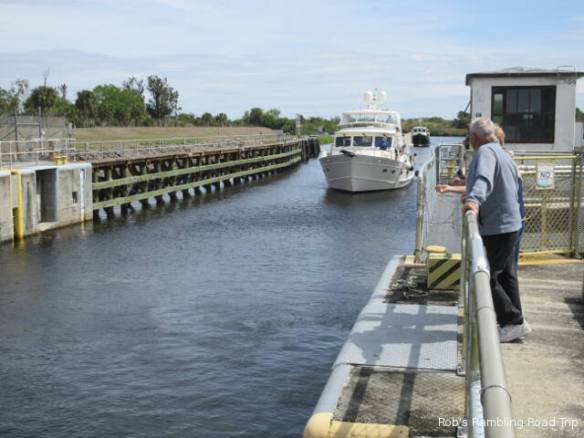 r3t2018-03-07_19-418